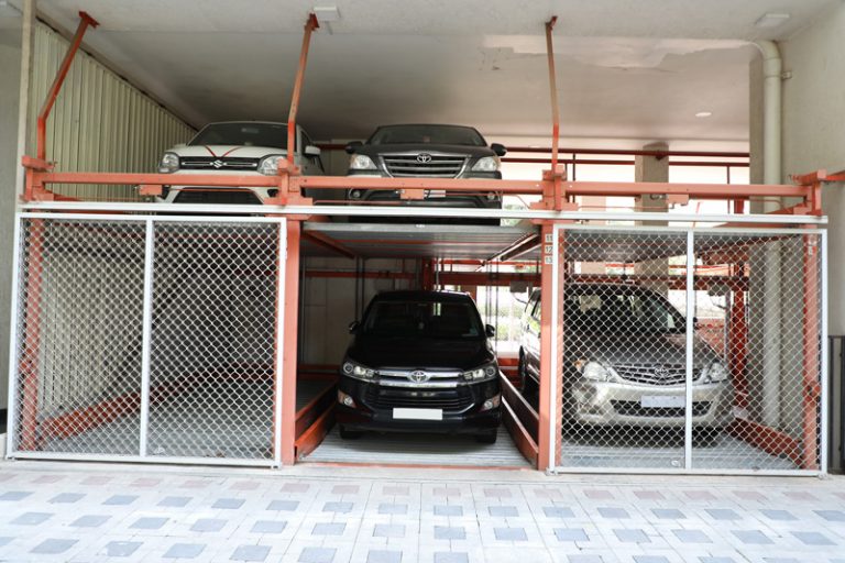 K-52_Karvenagar_Pune_P-310_Puzzle-Parking-System